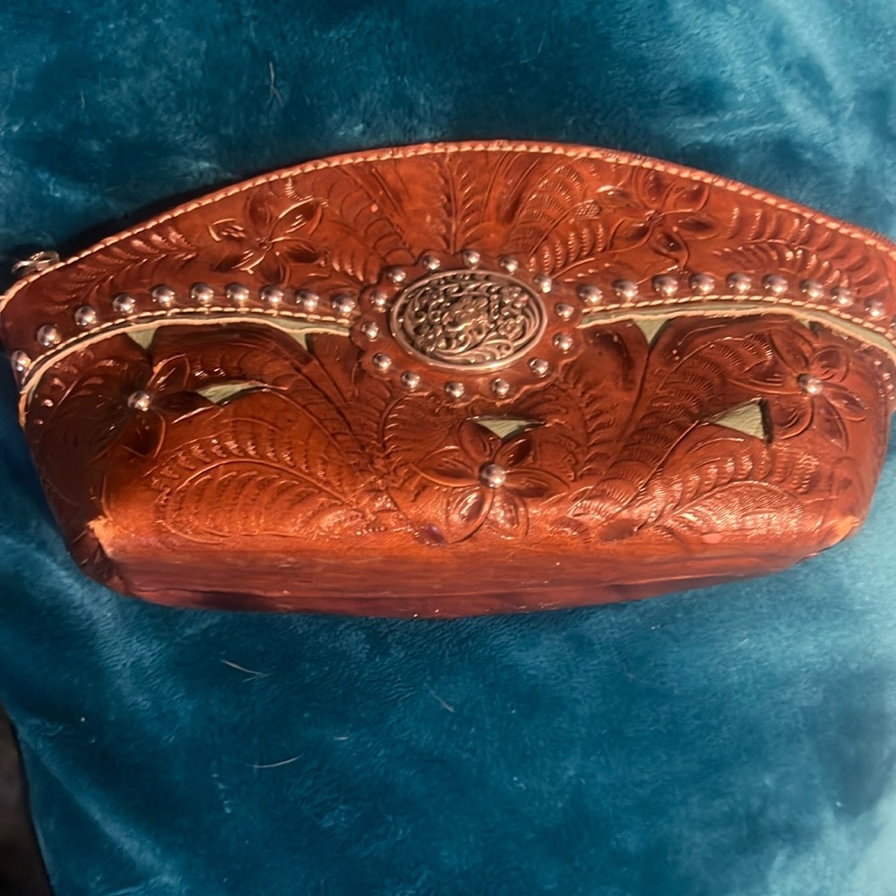 American West make up bag